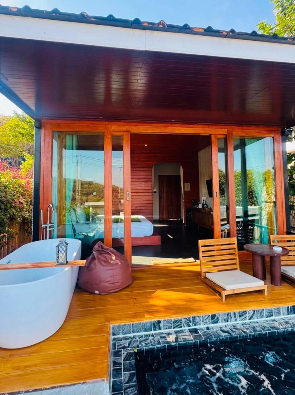 Villa Phuzita Kohlarn-ภูศิตา เกาะล้าน Exterior foto